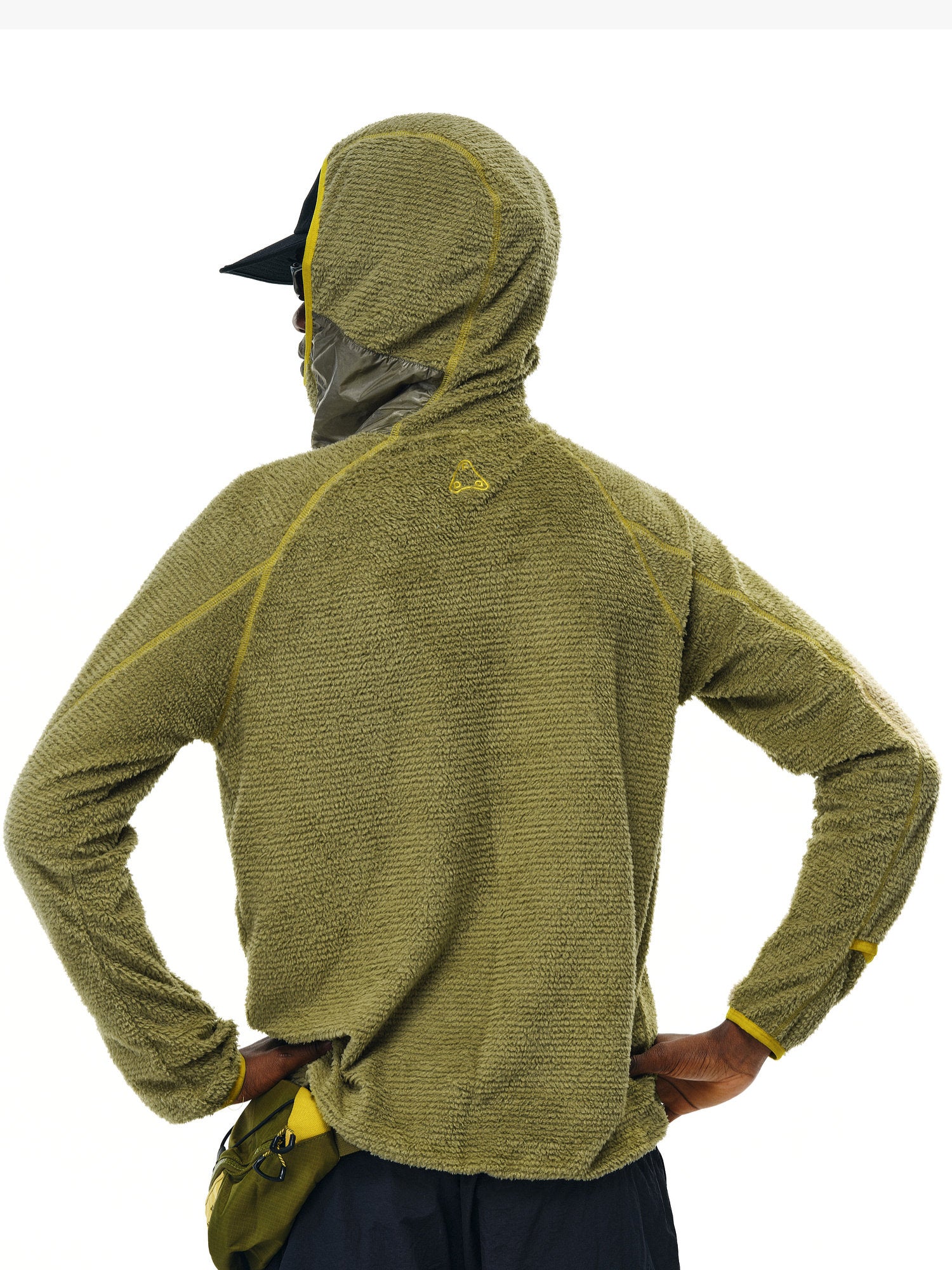 Lightweight Outdoor Fleece Hooded Long Sleeve